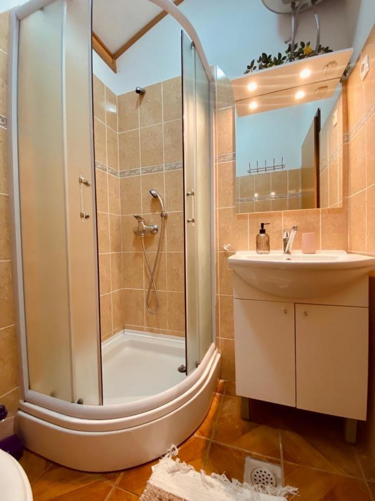 Apartman Milisa Primošten Esterno foto